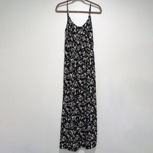 Forever 21 Floral Maxi Dress Size Medium